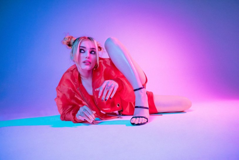 Meg Donelli naked naked