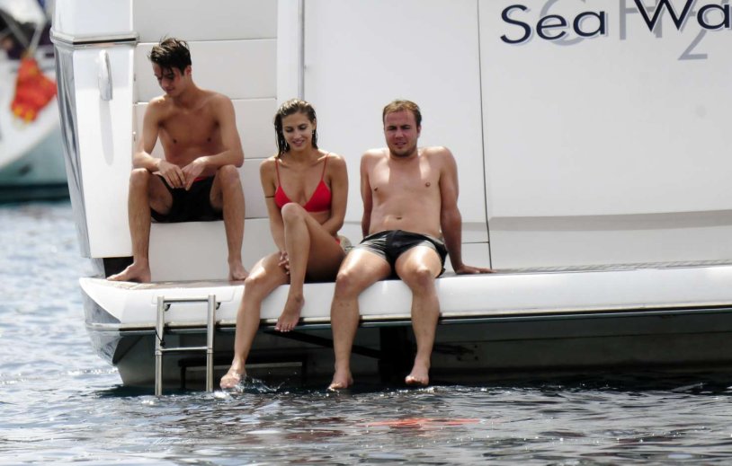 Ann Kathrin Gotze Feet