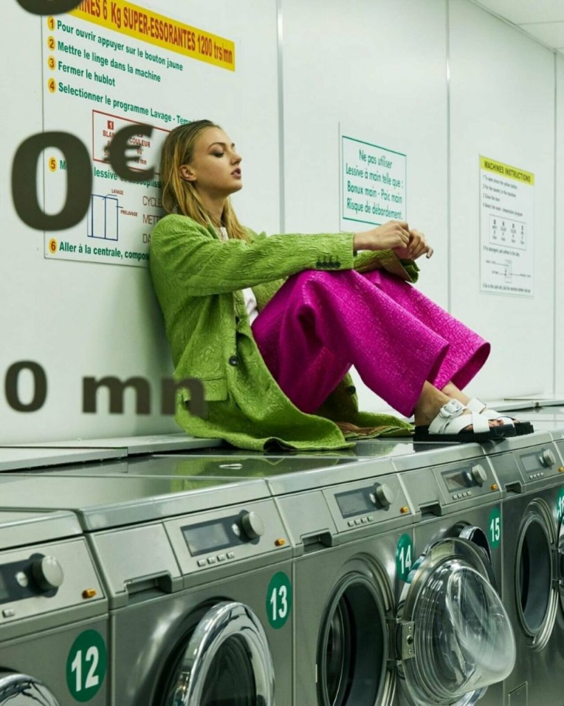 Equipment for laundry