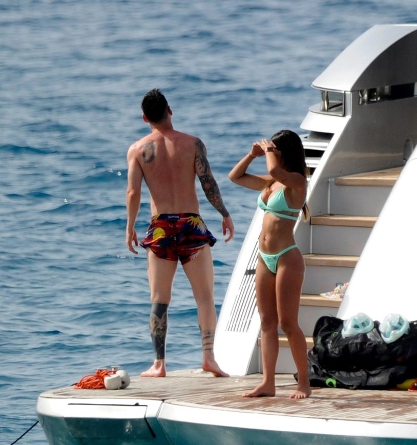 Antonella Rokuzzo and Messi