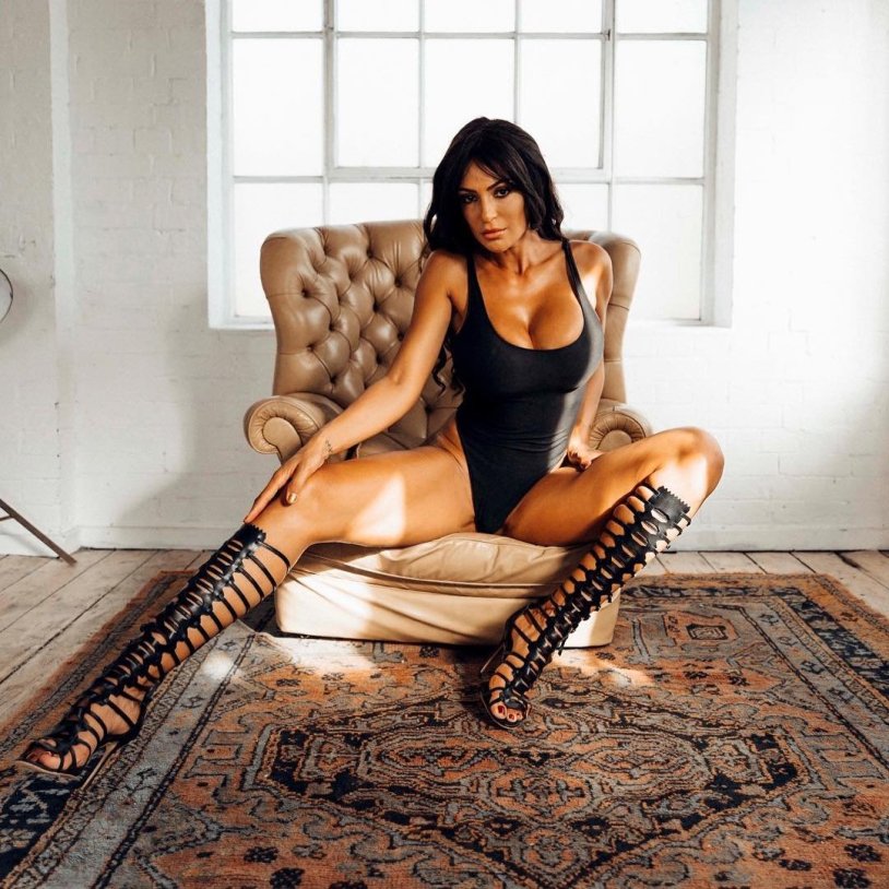 Louise Fernanda poor