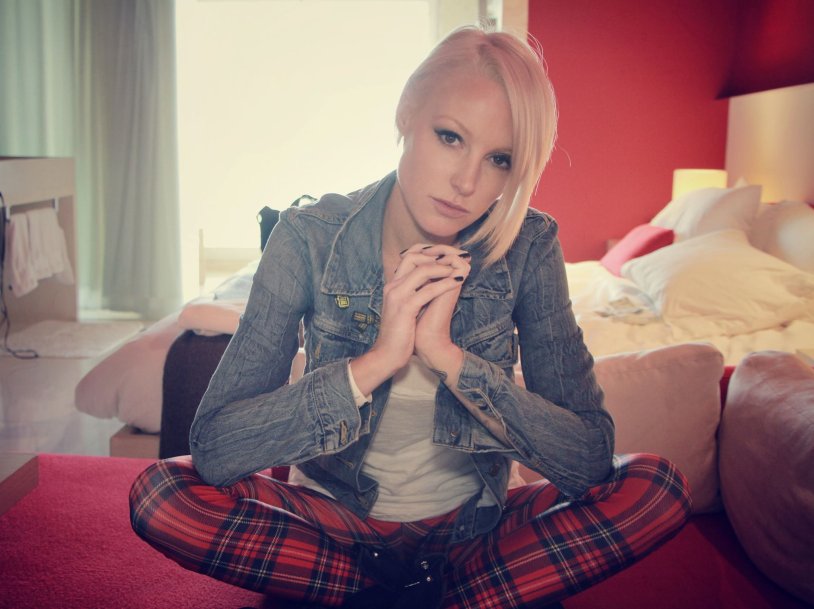 Emma Hewitt photo in youth