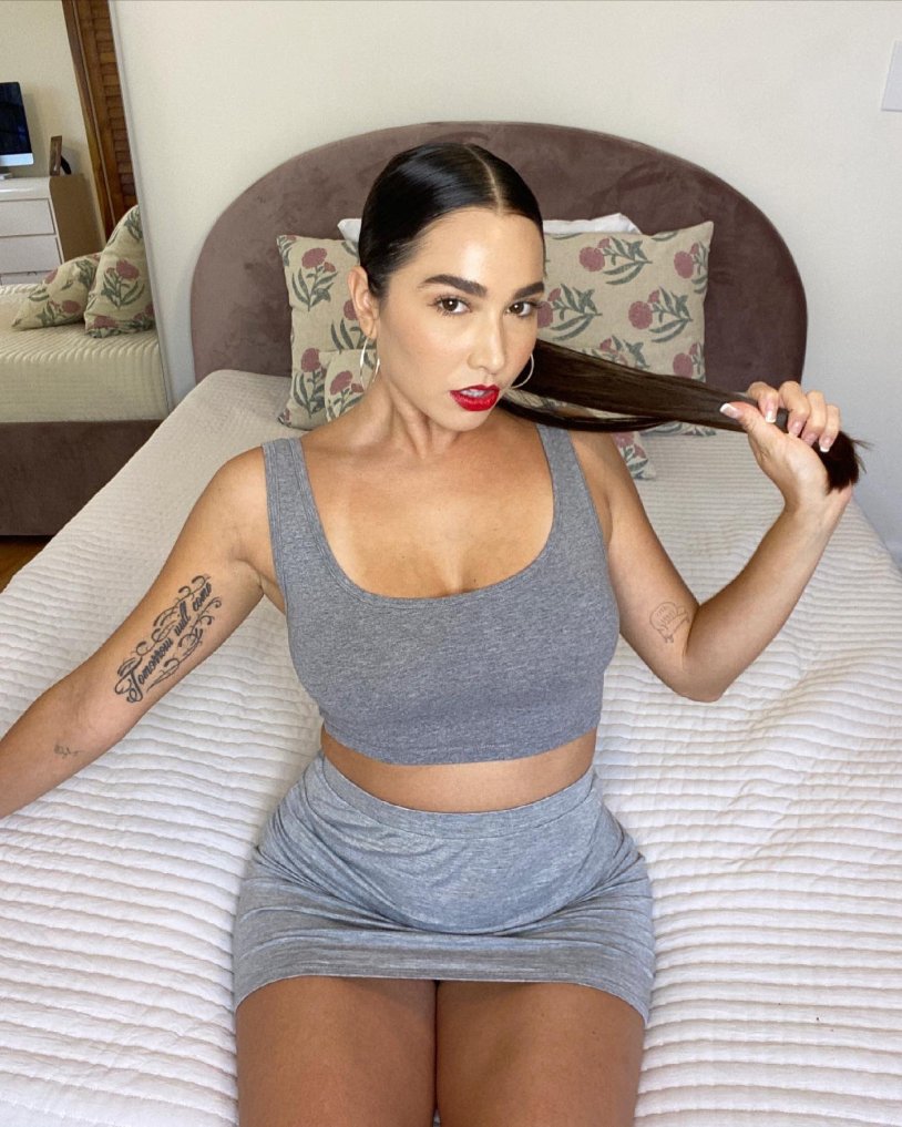 Ariana James-Fitness Model