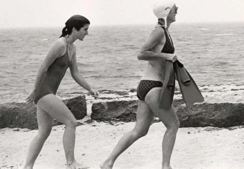 Wallpaper on the desktop aesthetics black