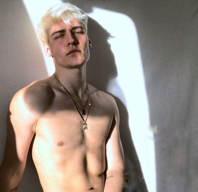 Ivan Bubalo model drunk