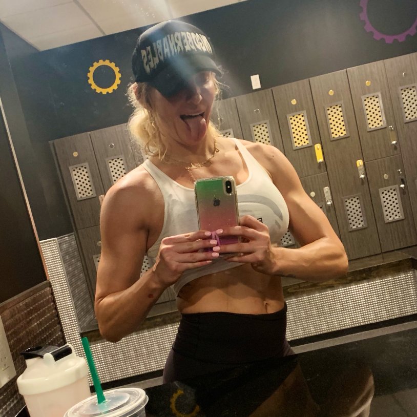 Charlotte Flair Selfie