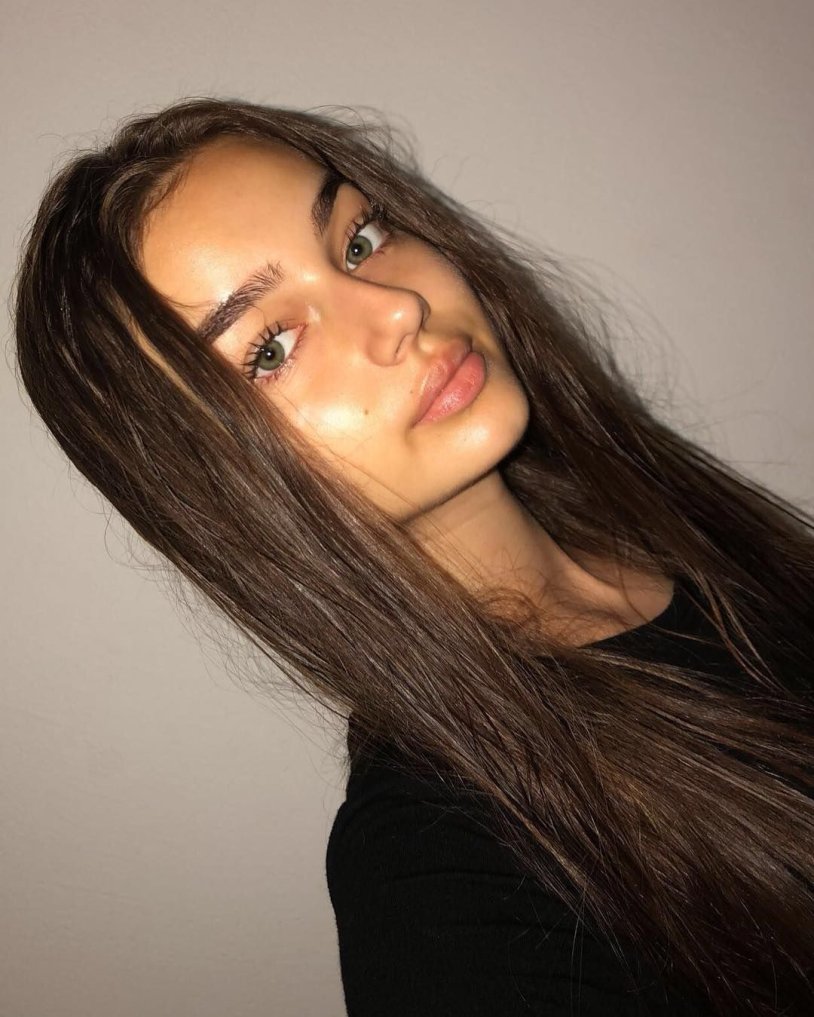 Dzana dzzyzzle Instagram