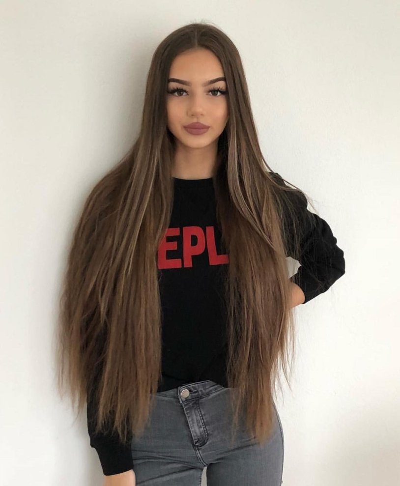 Galina Dubenenko figure