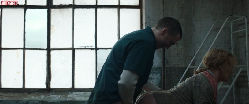 Arquette Patricia Escape from Prison