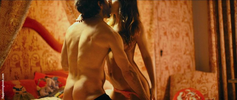 Alba Flores naked naked