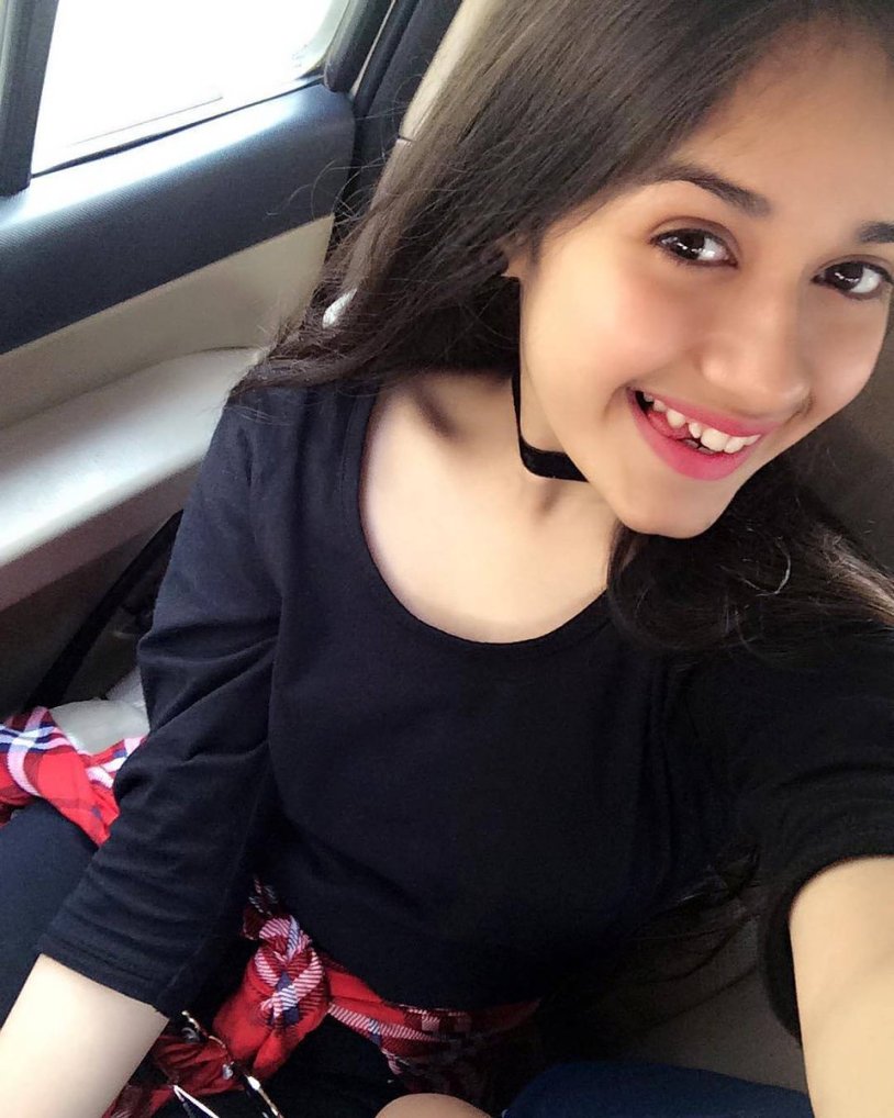 Chanat Zubaire figure