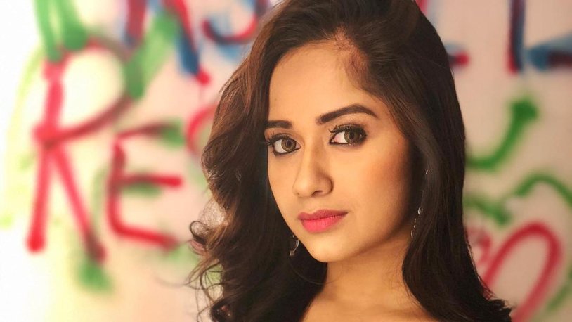 Jannat Zubaire Rahmani Nude