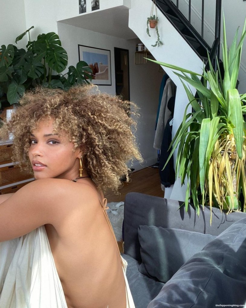 Model Simon Chong Naked