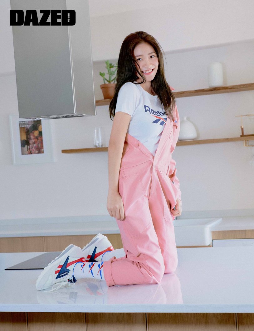 Sylienn Red Velvet Naked Tits