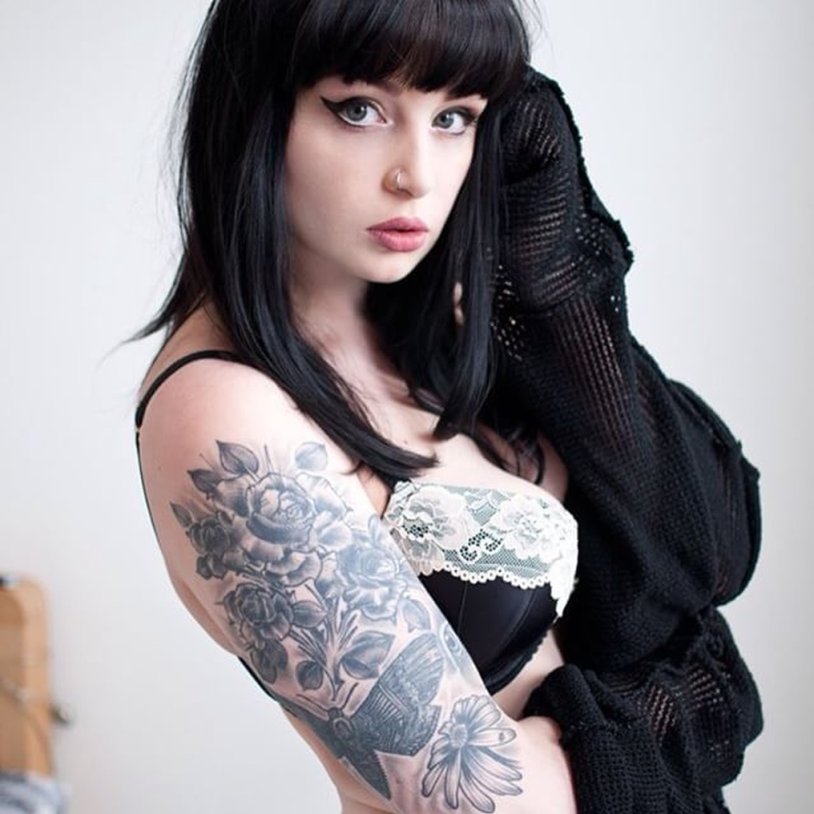 Suicidegirls with big breasts