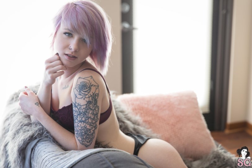 Katherine suicide (Rebecca Crow) Naked