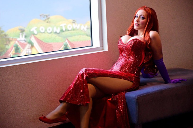 Jessica (@maidofmight)