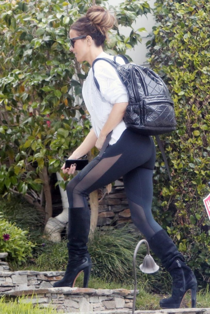 Kate Bekinsale in the movie Boar on a platoon