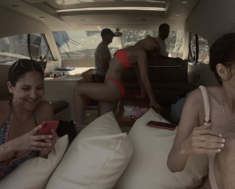 Dakota Fanning 2019 Figure Oops