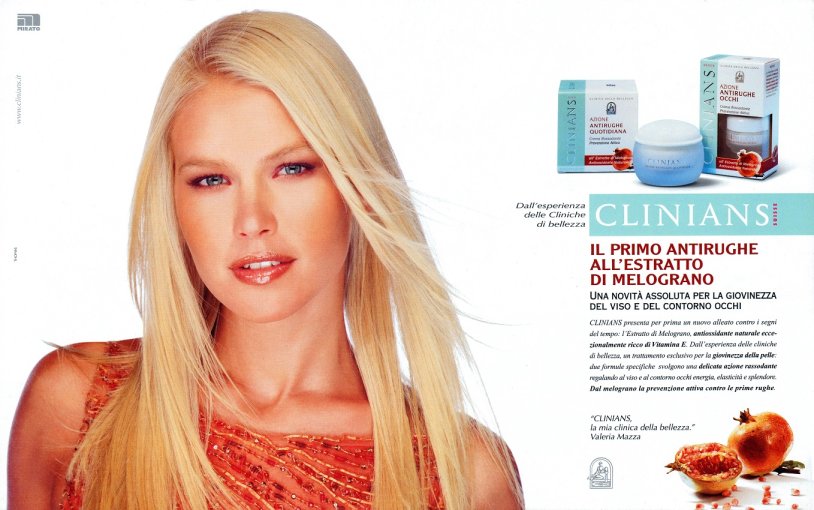 Valeria Mazza on the beach