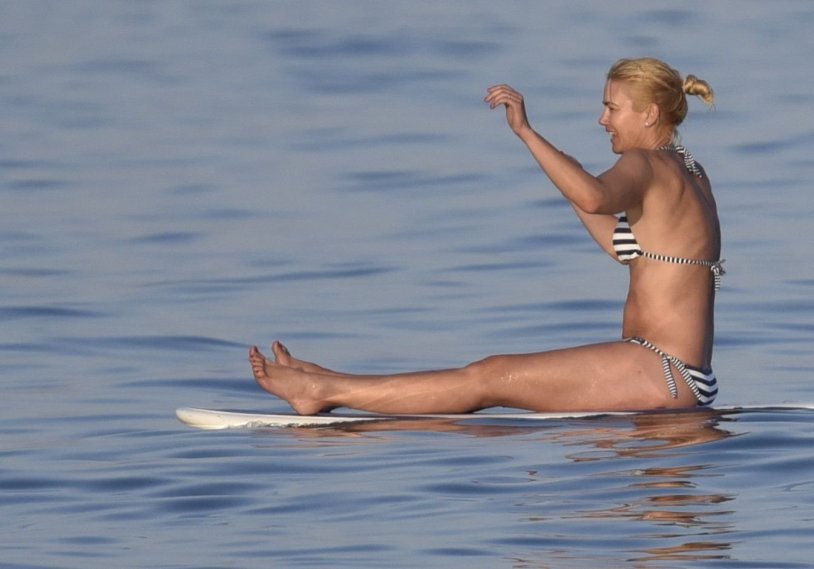 Valeria Mazza is very naked