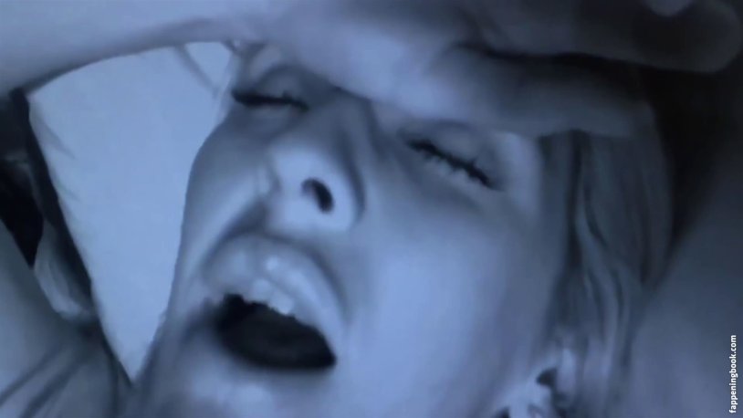 Ellie Golding was exposed