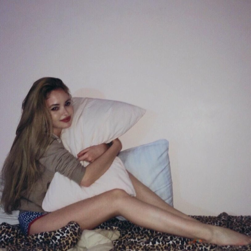 Monique Bourscheid bangs