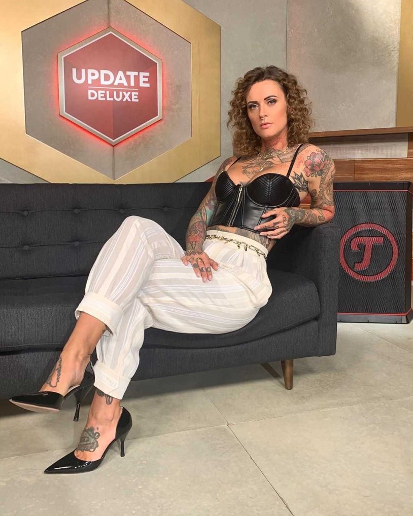 Jennifer Rostock Toples