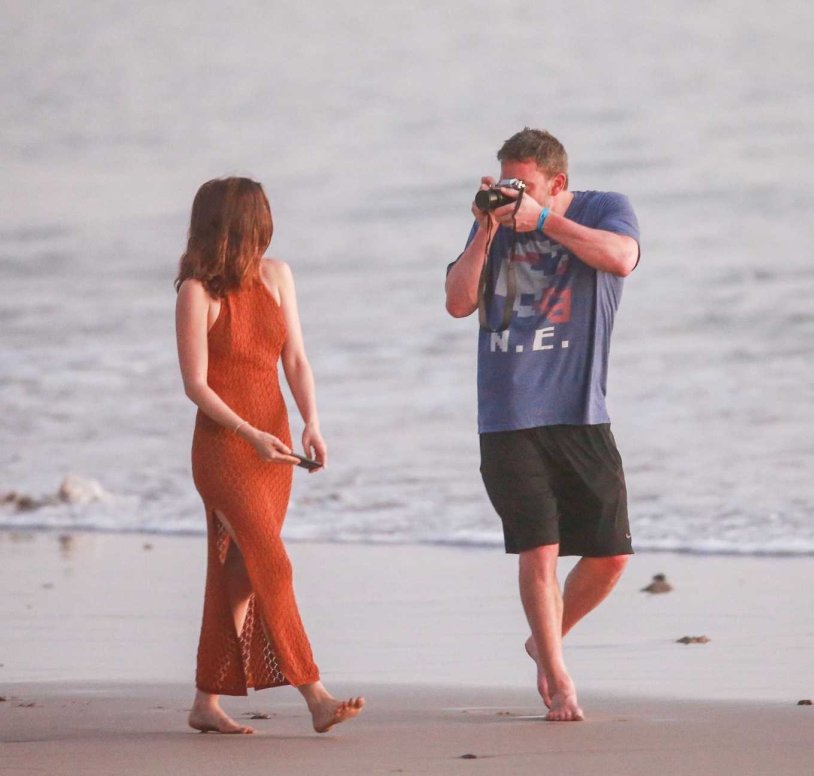 Ana de Armas Knock Knock Scene from shower