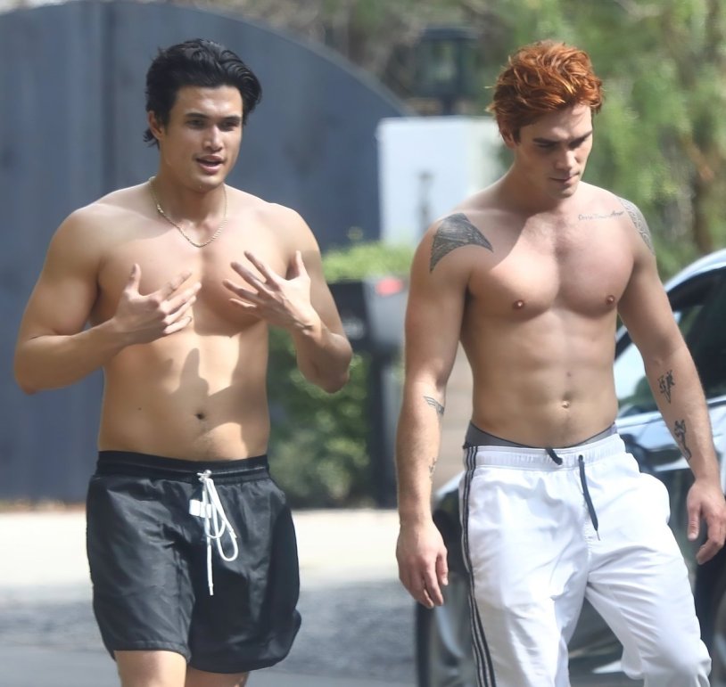 Kay Jay Apa Riverdale