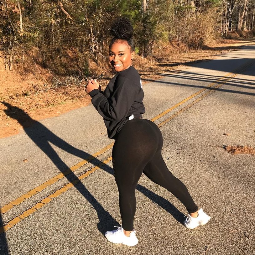 Victoria de Angelis and Damiano David