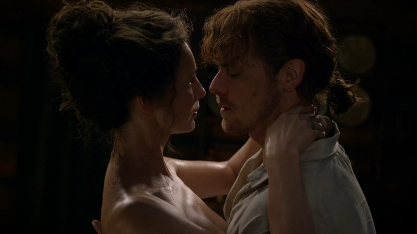 Likeman Jamie and Claire Bed