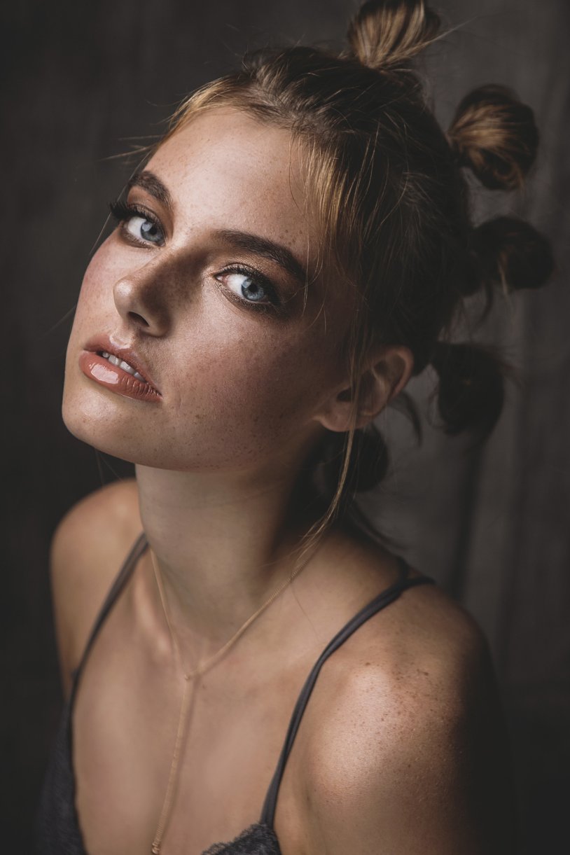 Miss Bethmann Full Video