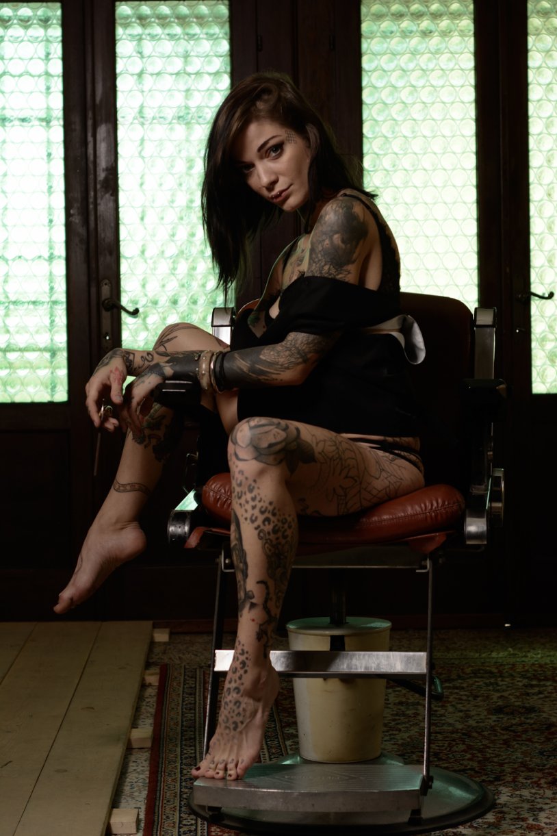 Girls with tattoo wallpaper