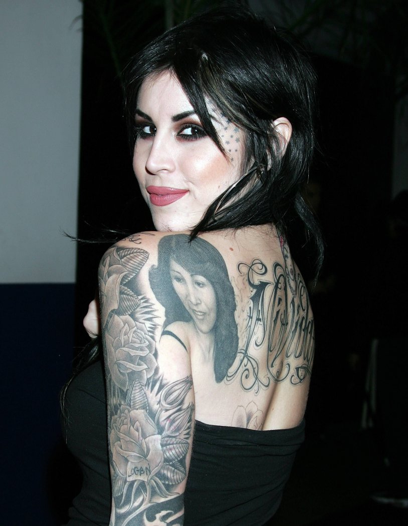 Kat von D Hot
