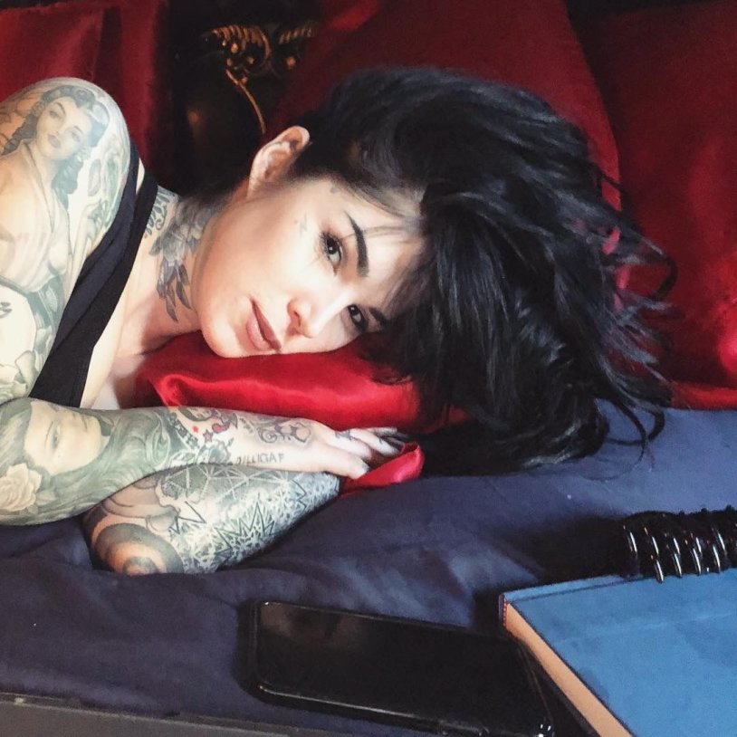 Ashlee Simpson Buttcrack