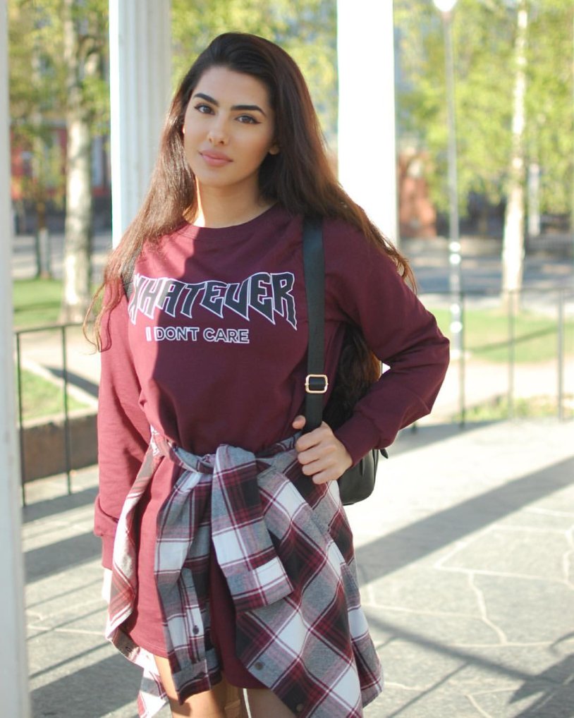 Gita Hadizadeh model