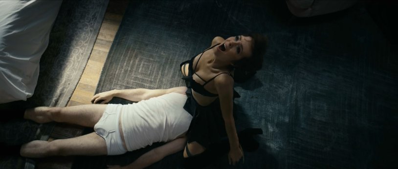 Women choose who to sleep with