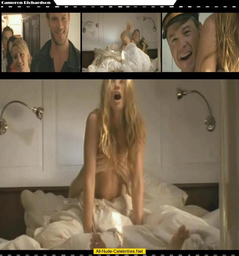 Naked Daniel Richardson