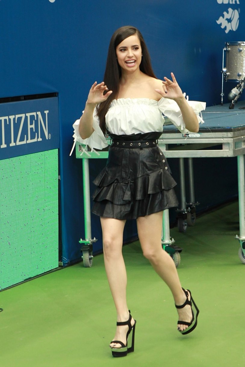 Sofia Karson in the film Purple Hearts