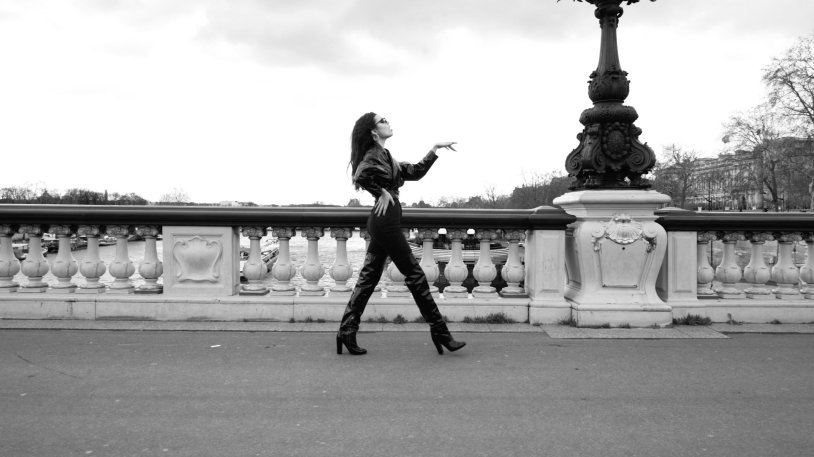 Sofia Karson breasts