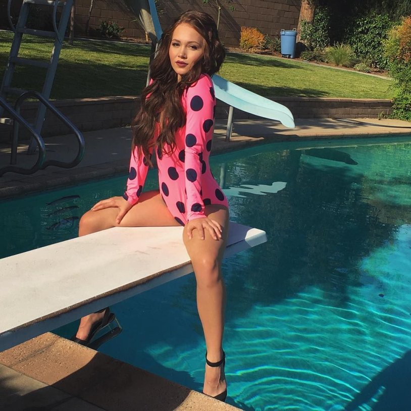 Kelly Berglund is hot