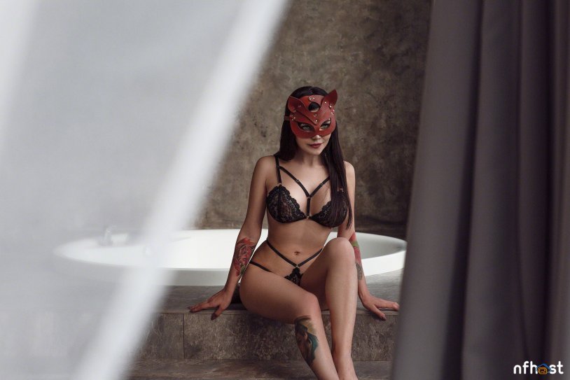 Christina Targaryan (Kalinka Fox)