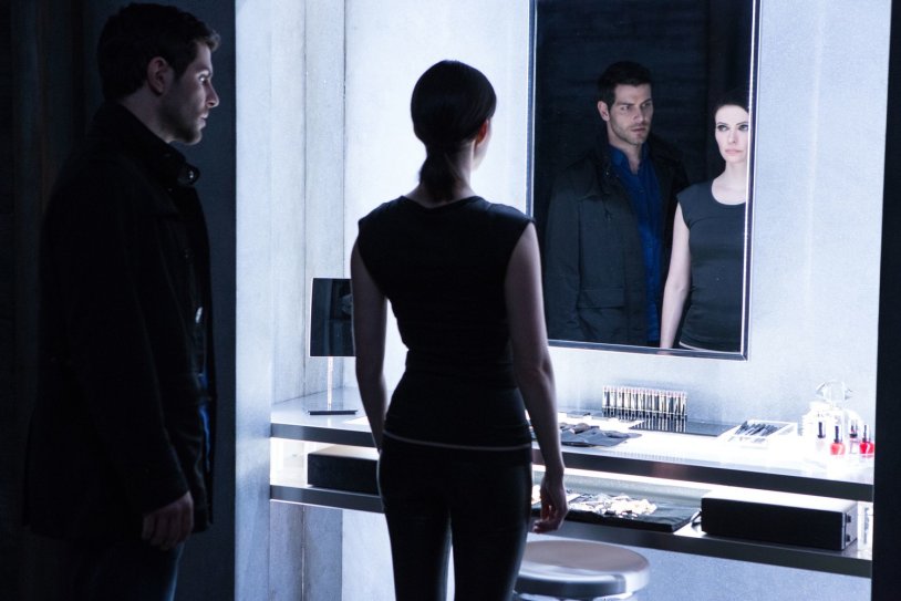 Kristen Stewart bed scenes