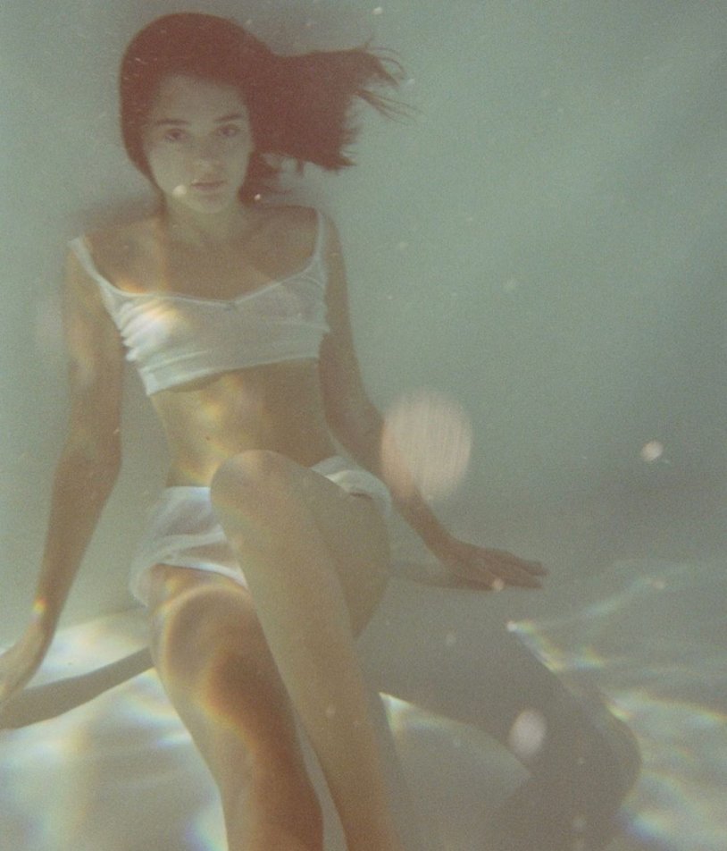 Charlotte Star Scarlet