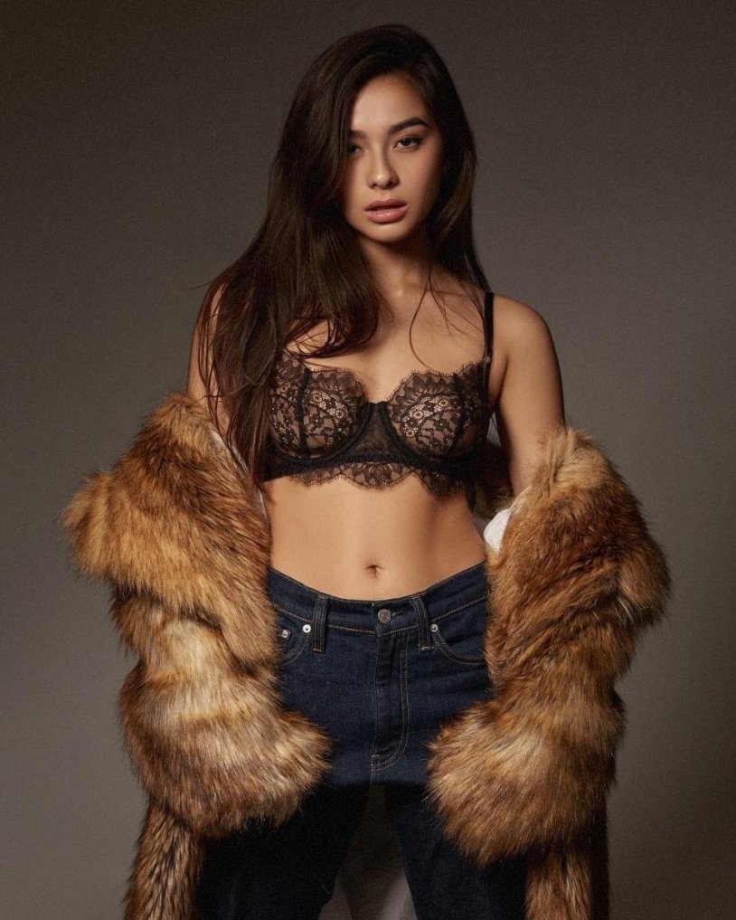 Diana Avsaragova Figure