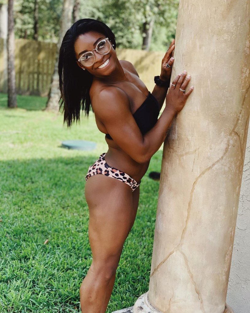 Simone Mission is hot