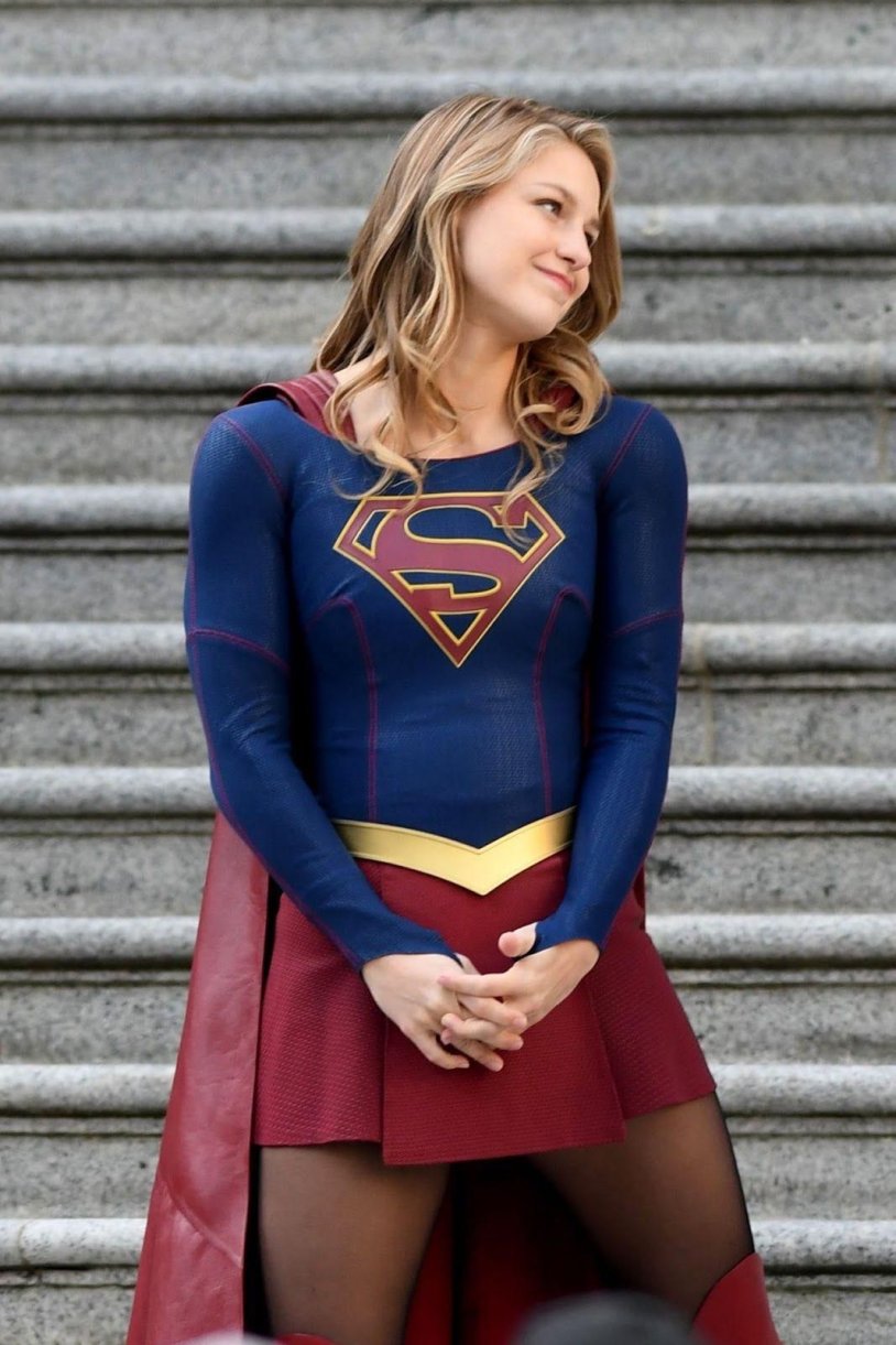 Melissa Benoist Super Gulle