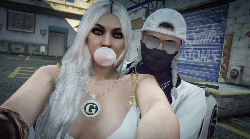 GTA5 Fashion Zombies devour the brains of girls