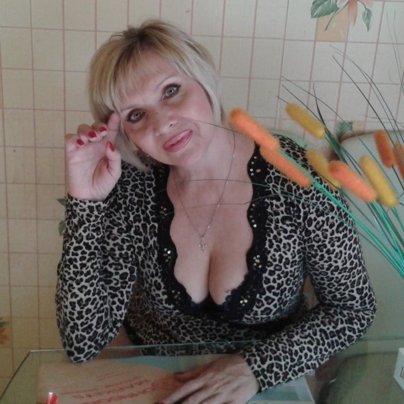 Eva Temnik 43 years old